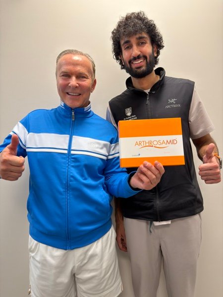 Patient with BC Joint Health team